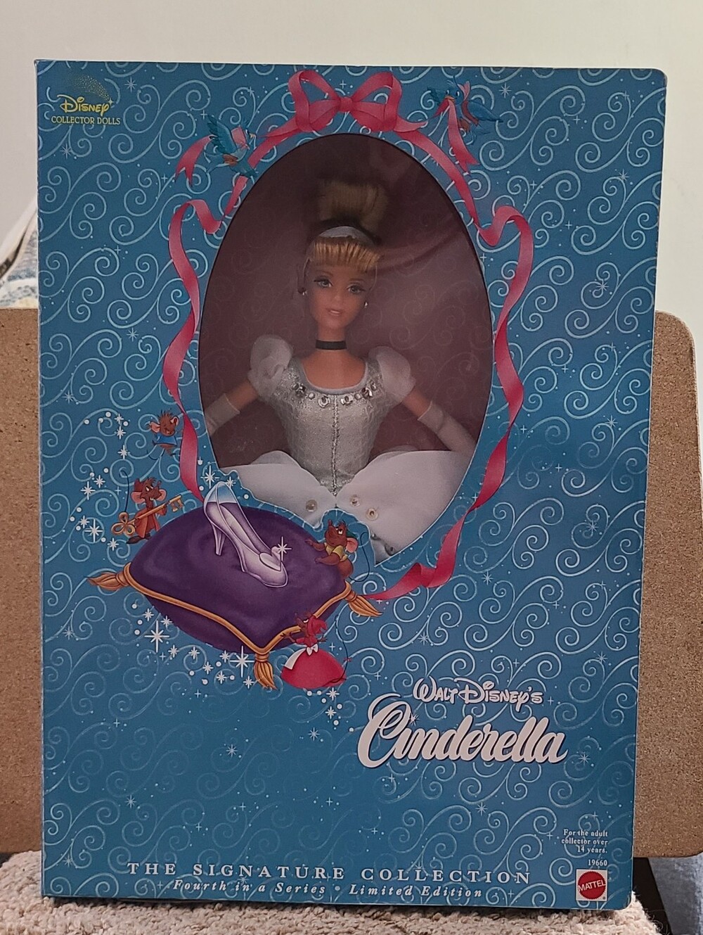 1998 Walt Disney's The Signature Collection Cinderella Doll Limited Edition
